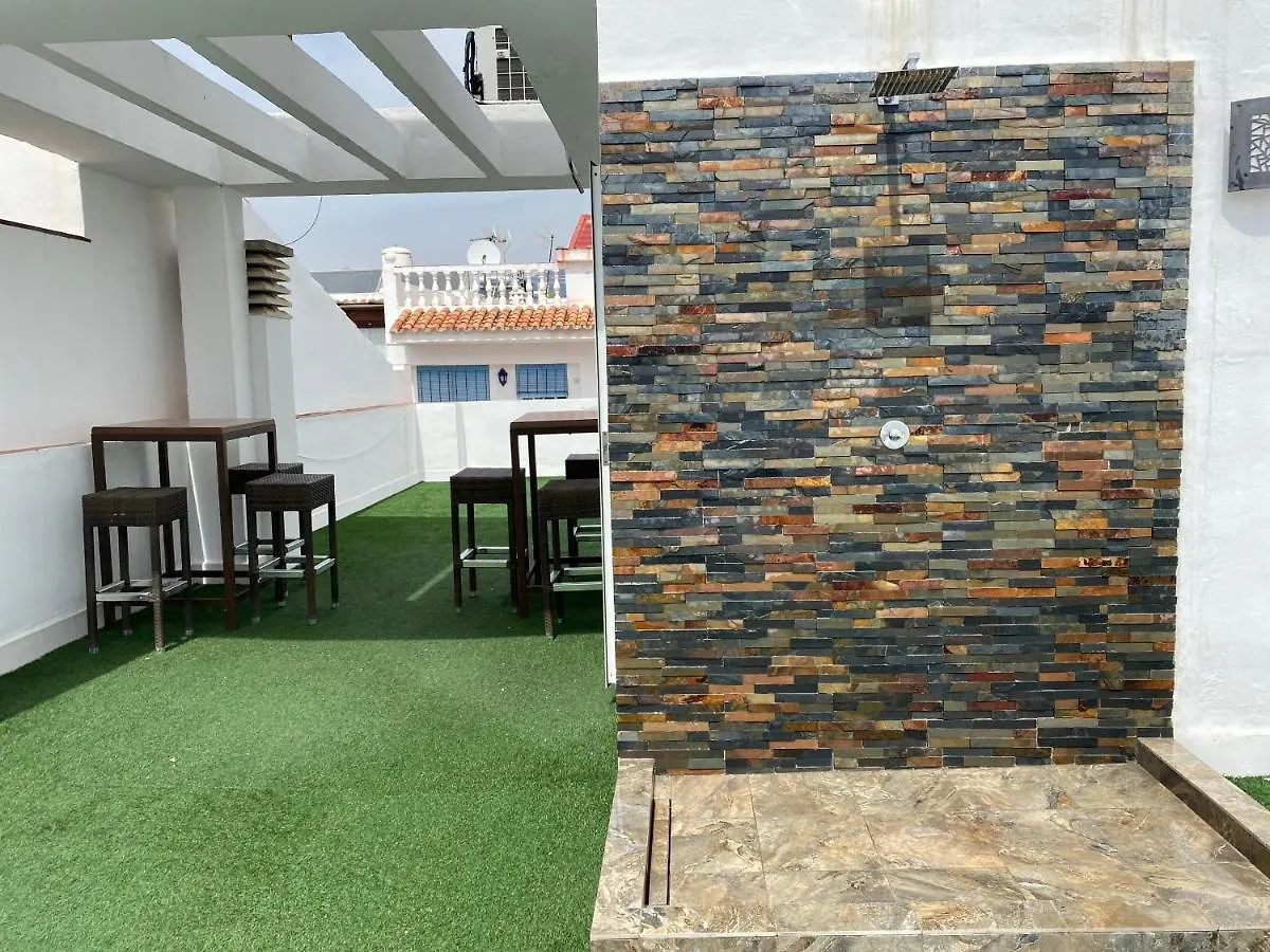 Hostal Andalucia نيرخا بيت ضيافة