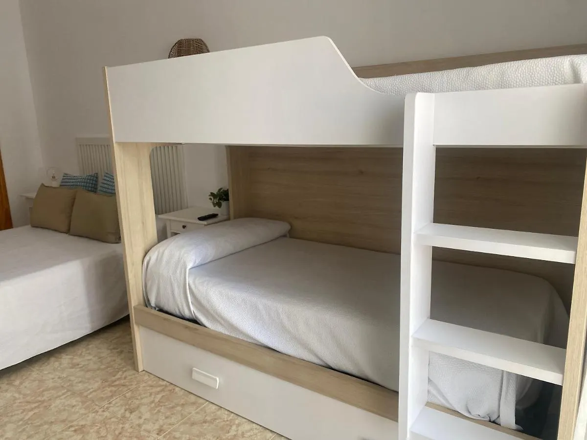 بيت ضيافة Hostal Andalucia نيرخا