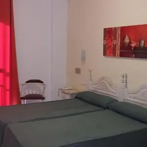 La Casilla De Enfrente Plm Nerja