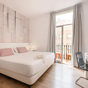 Chic & Basic Tallers 2*, Barcelona Spanje